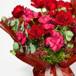 Ekvatör Kırmızı ve Fuşya Gül Vip Gypsophila Fuşya & Okaliptus Buketi - Görsel 2