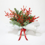 Ilex & Çam Yaprağı Aksesuar Buketi