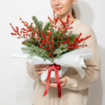 Ilex & Çam Yaprağı Aksesuar Buketi - Görsel 3